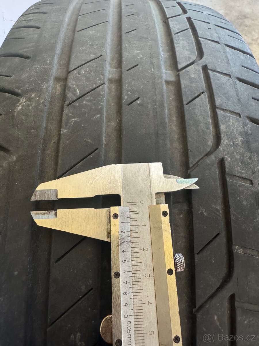 Bridgestone 215/60 r16 - 5