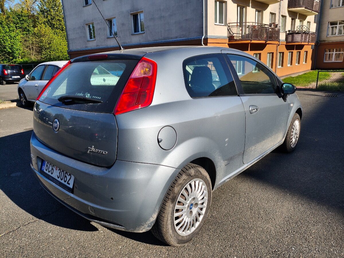 Fiat Grande Punto - 5