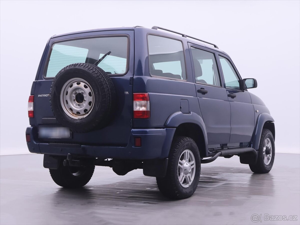UAZ Patriot 2,3 2.3D 85kW 4x4 CZ Naviják (2014)