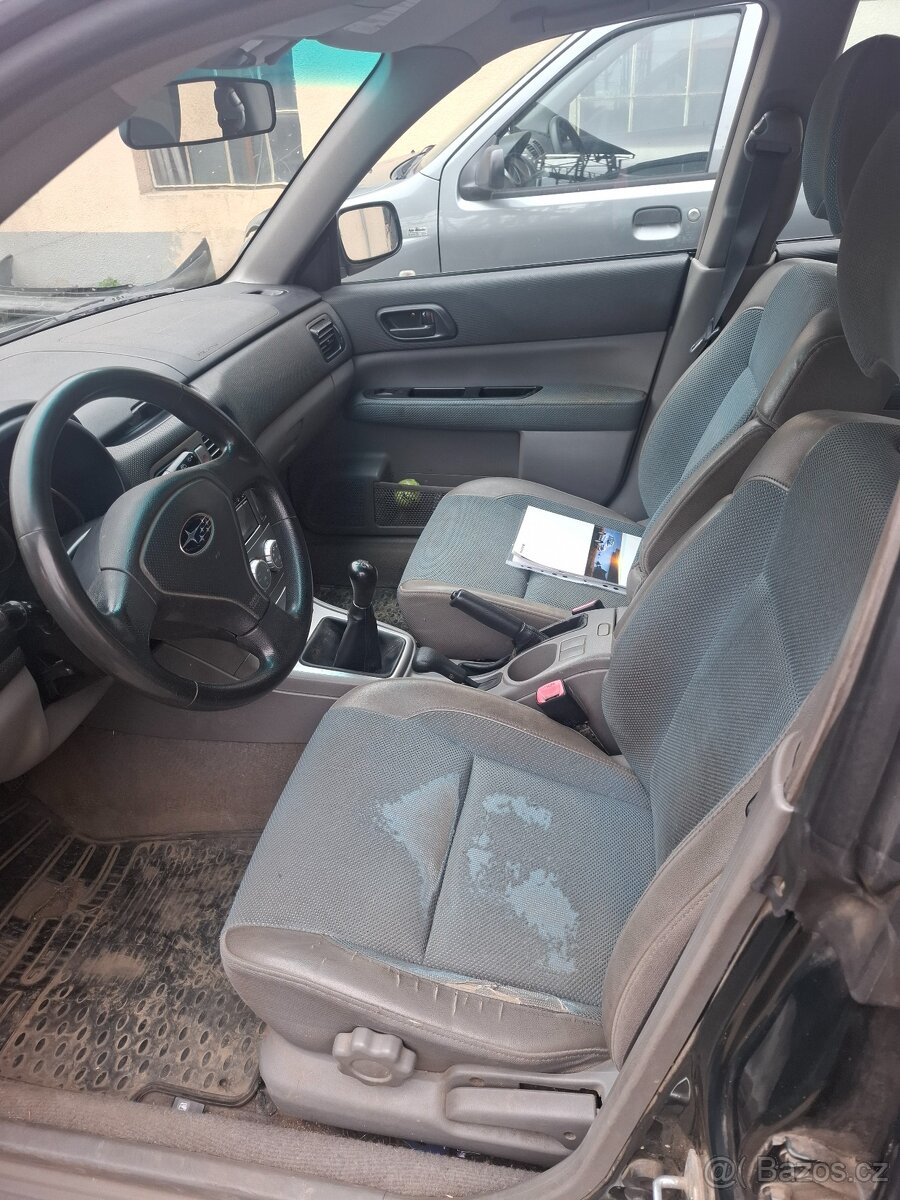 Subaru Forester SG - DÍLY - 5