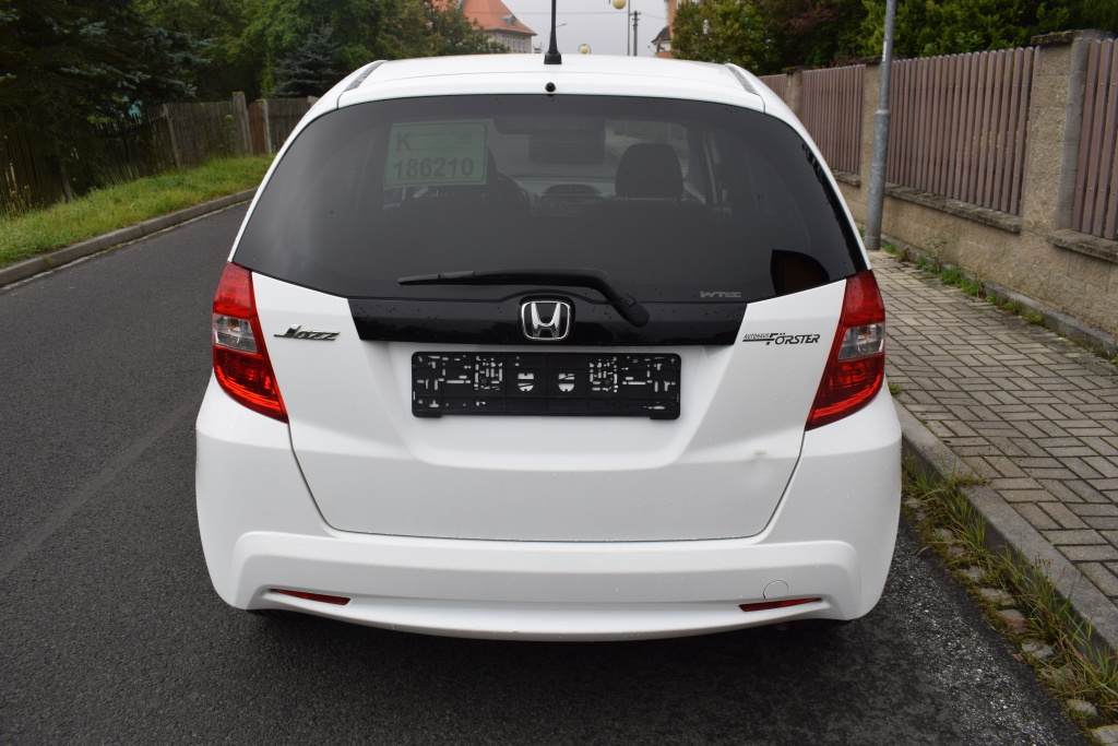 Honda Jazz 1.4i-VTEC 73kW, 1.majitel, SERVISKA, rok 2013 - 5