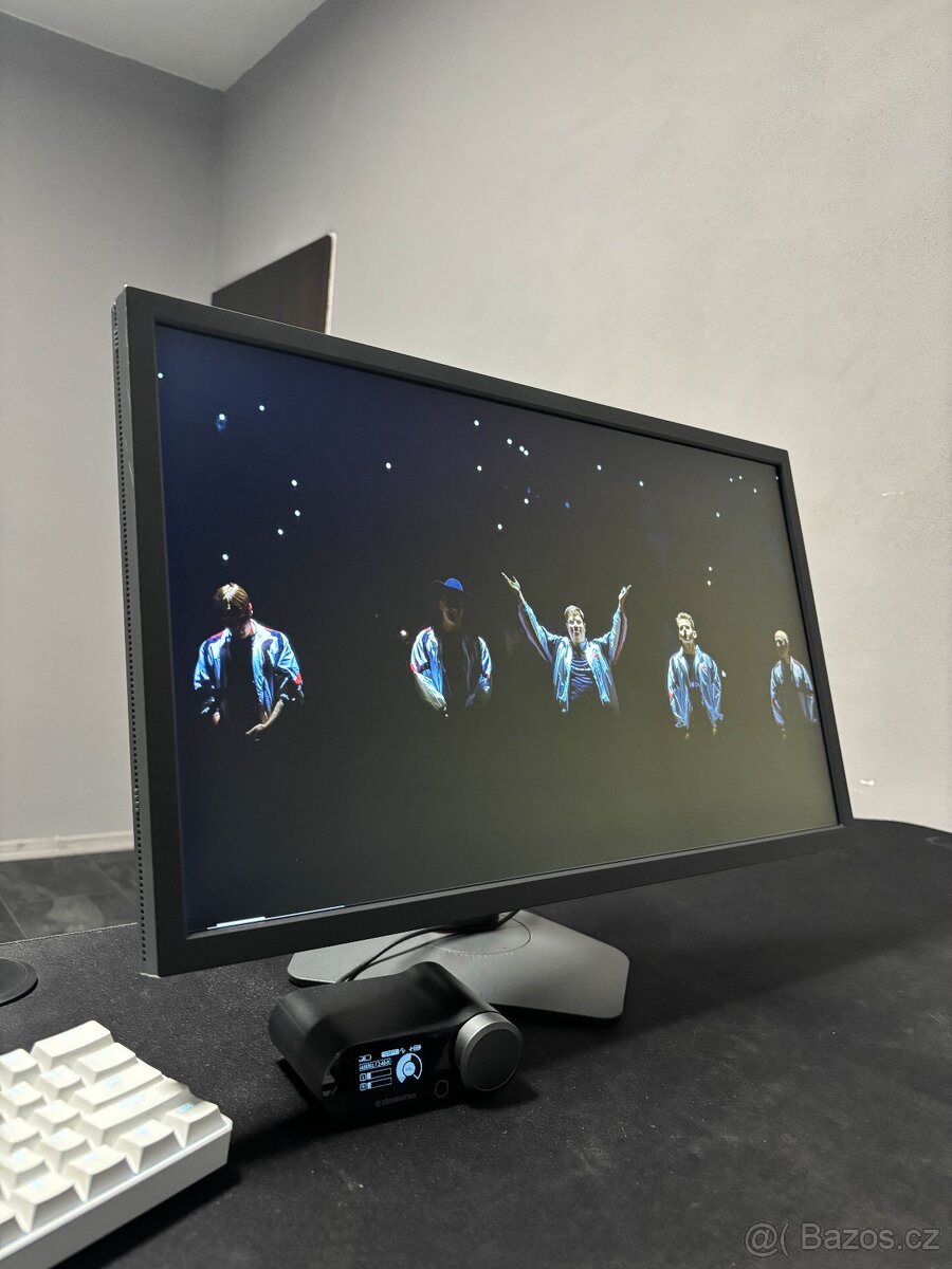 HERNÍ MONITOR ZOWIE BENQ XL2546X 240hz - 5