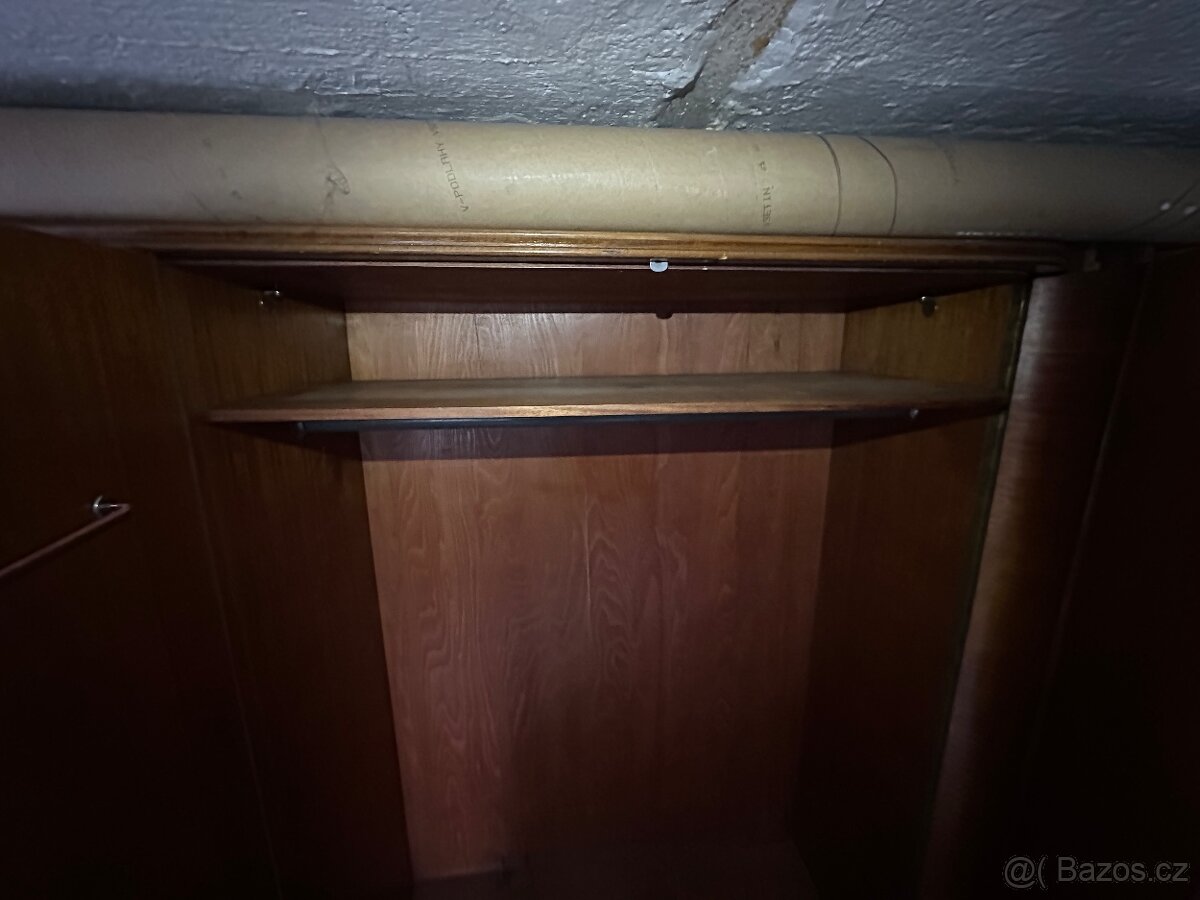 Obývací retro nábytek - 5