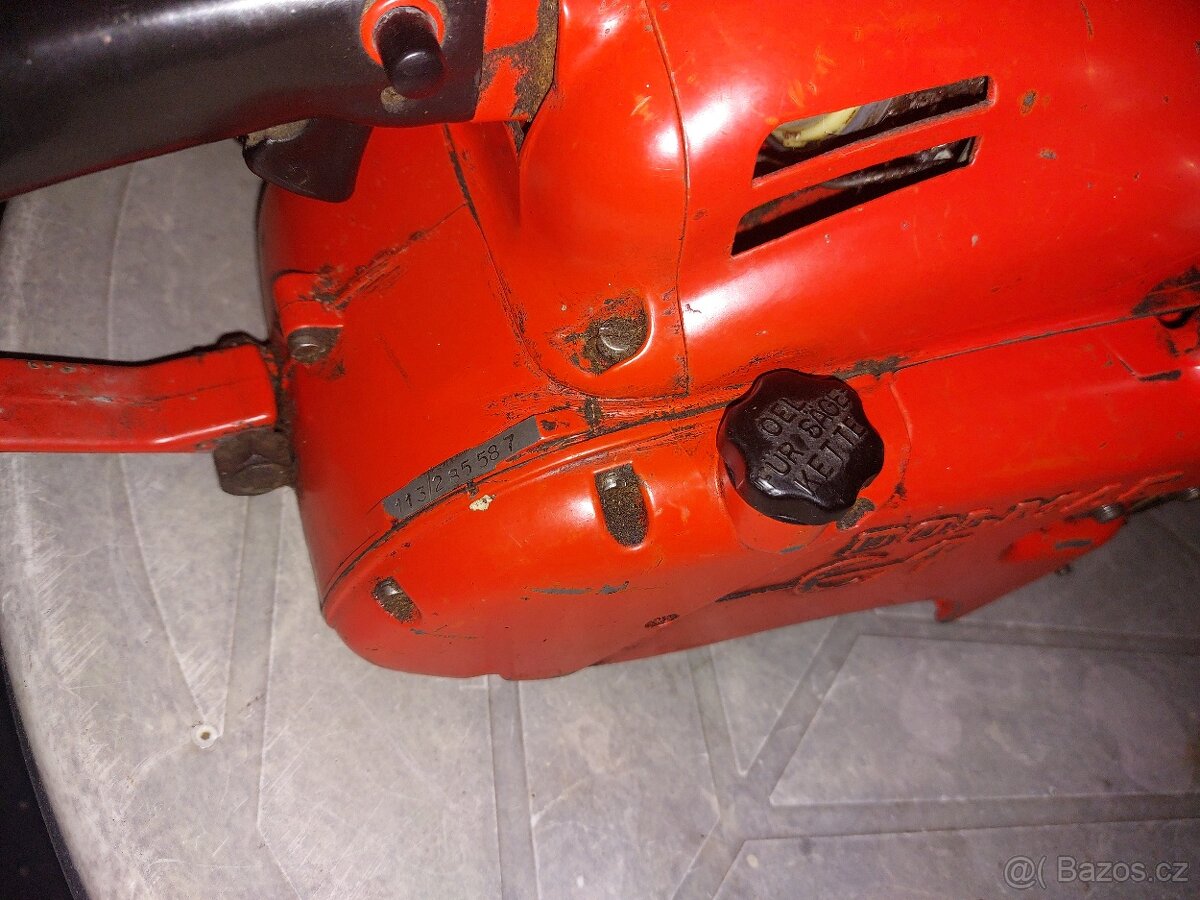 Stará motorová pila DOLMAR CA - 5