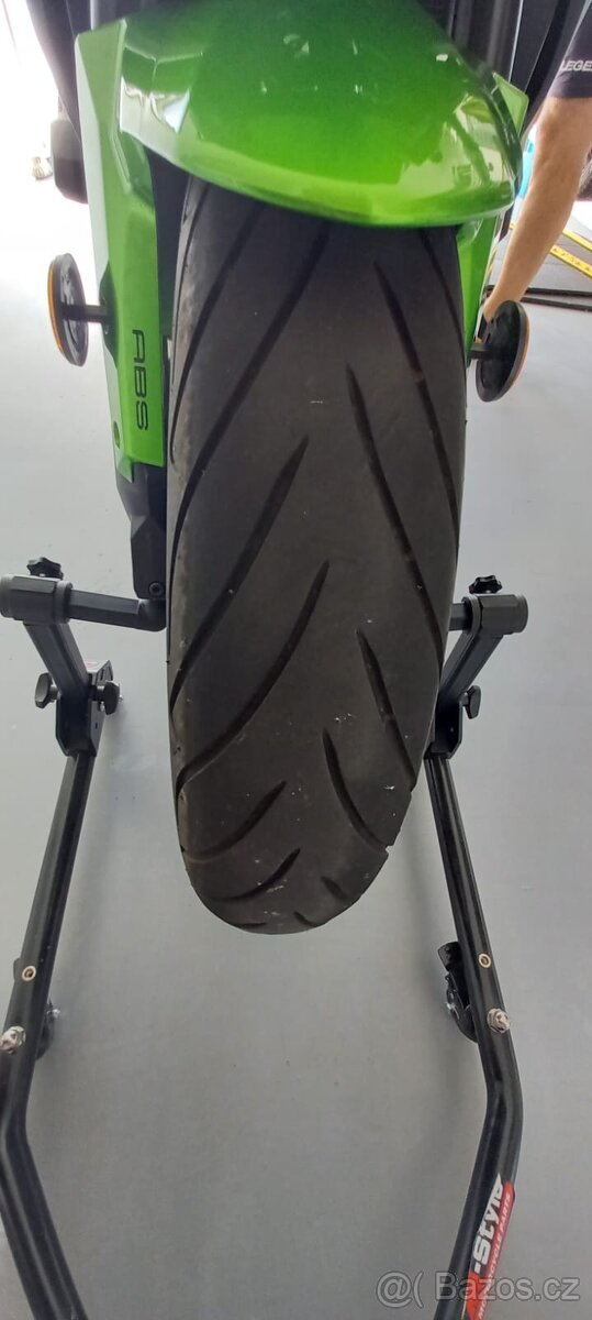 Kawasaki Versys 650 - 5