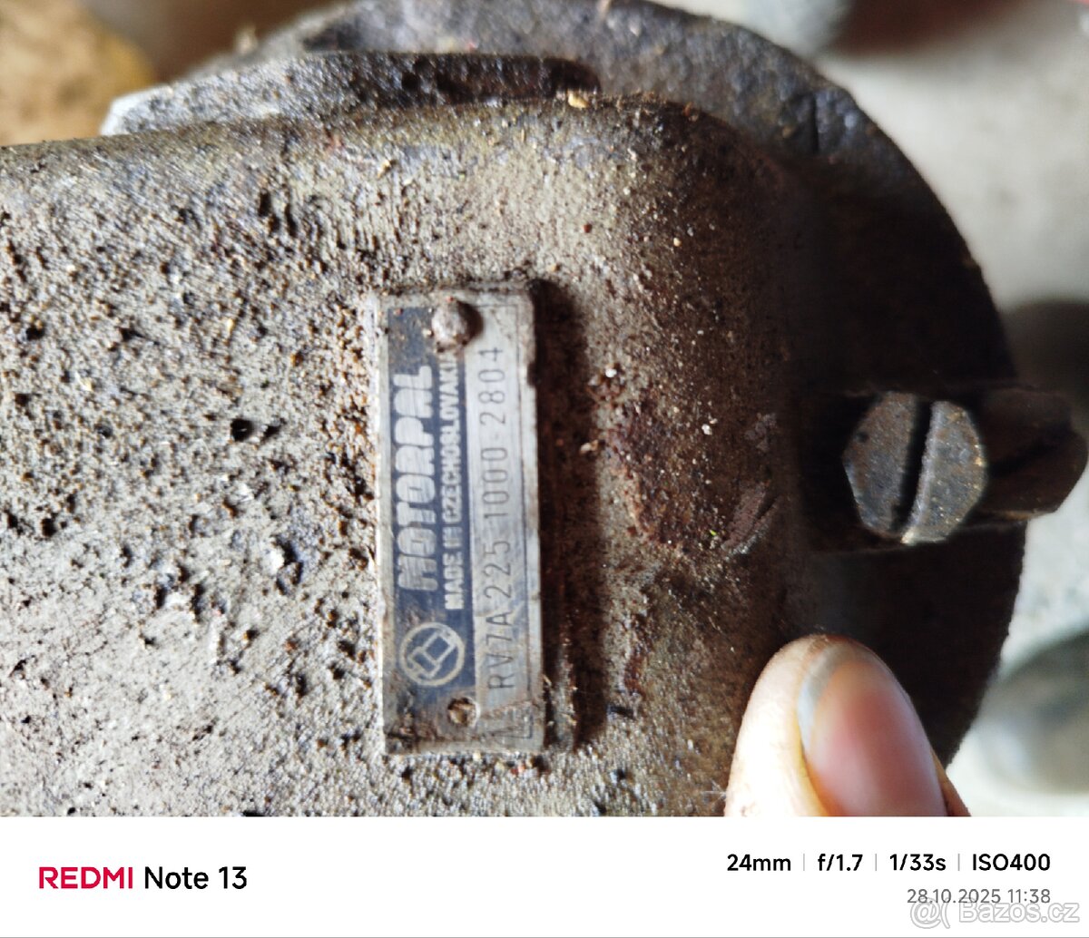 Čerpadlo na Zetor 3011 - 5