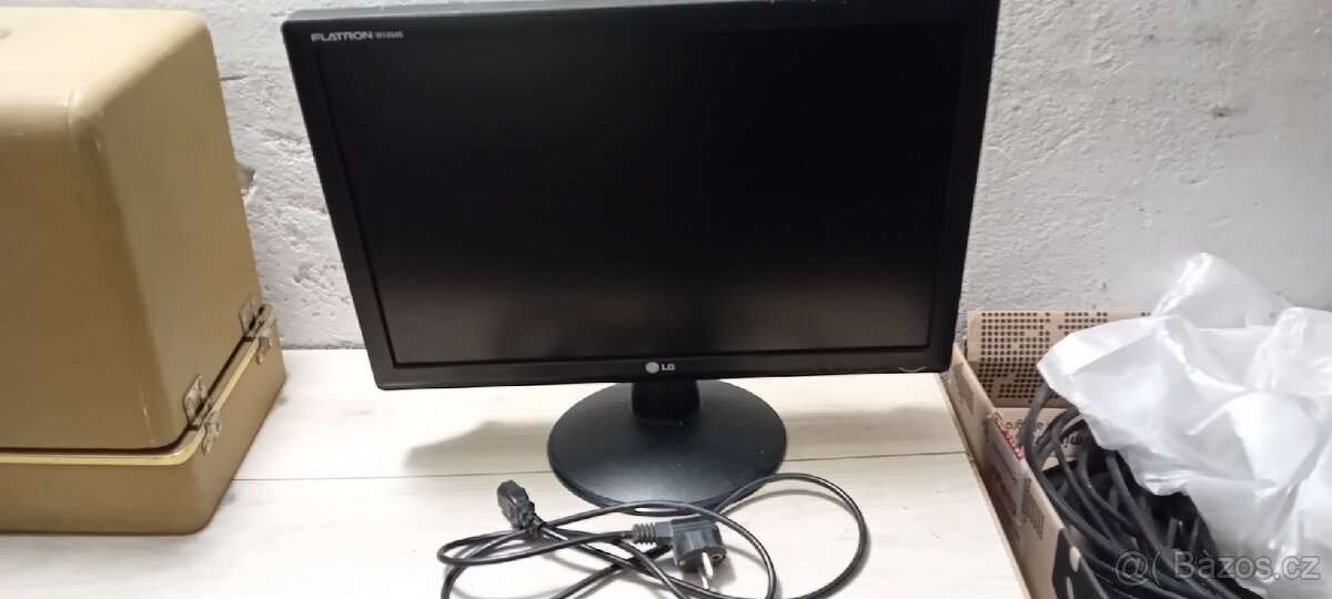 LCD Monitor LG Acer "19" 2ks - 5