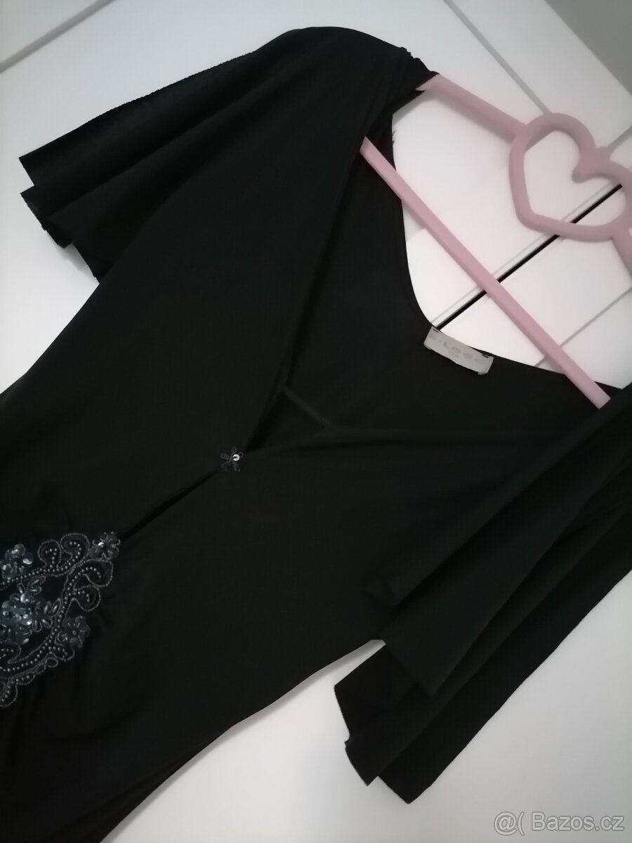 Černé nové šaty - 5