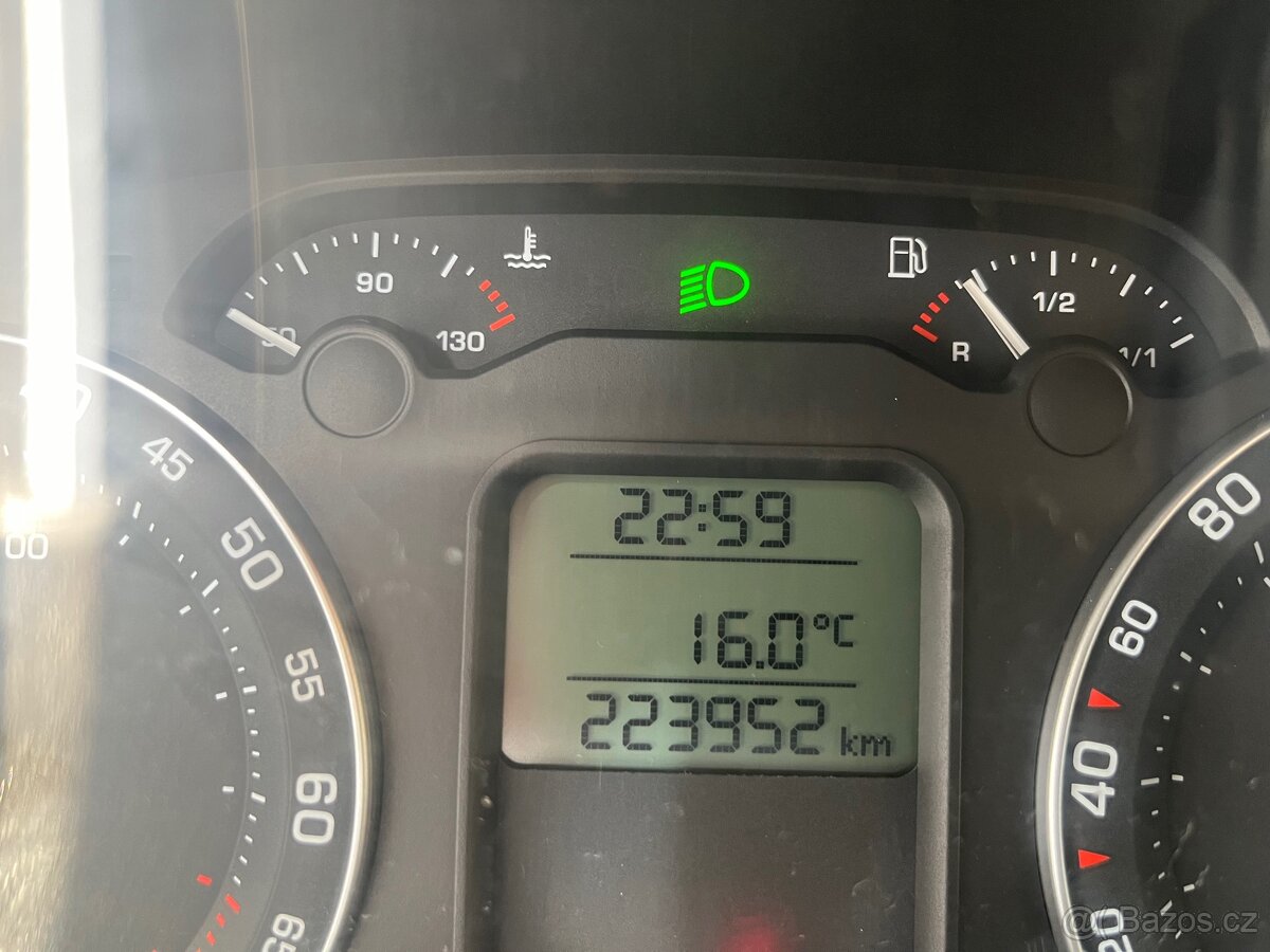 Škoda Octávie II - 5