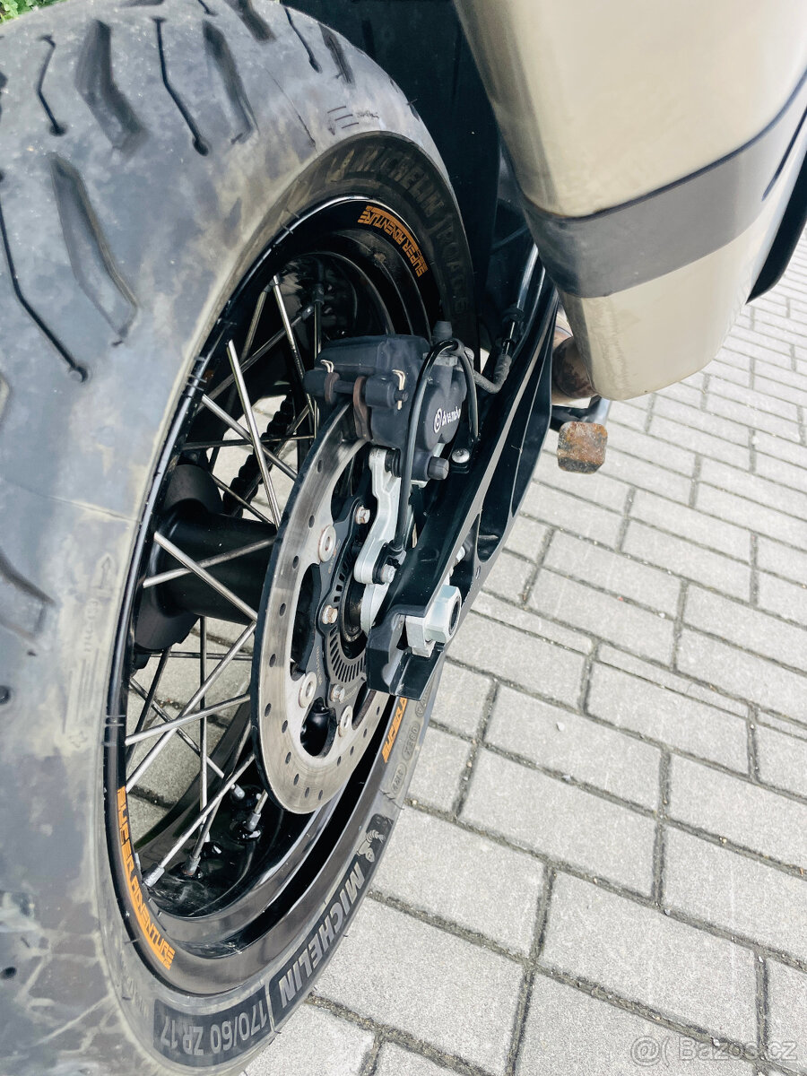 KTM Super Adventure 1290 r.v. 2016 najeto pouze 17tis km
