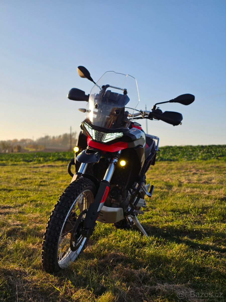 Držák pro vysoký blatník Aprilia Tuareg 660 - 5