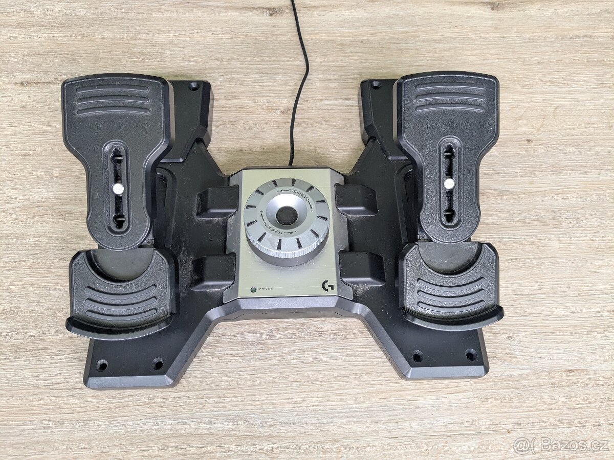 Logitech G Saitek Pro Flight Yoke + Rudder - 5