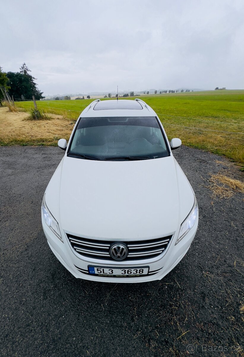 VW Tiguan R-line 4x4 - 5