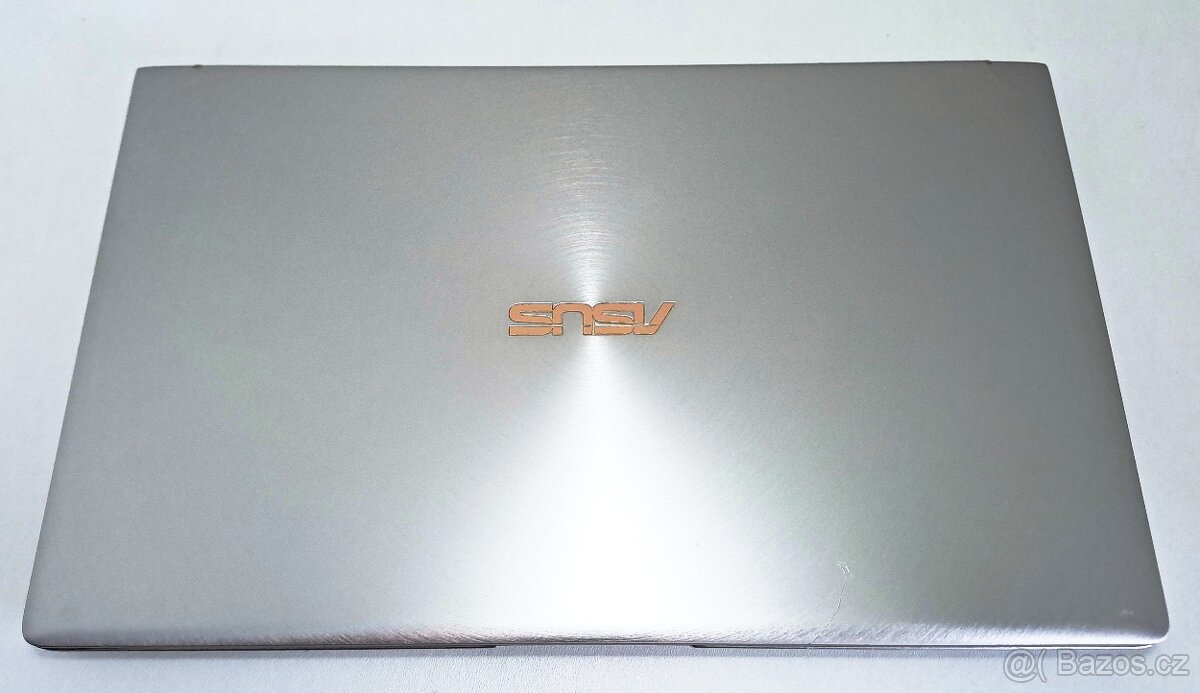 Pěkný Asus ZenBook UX333F i5-8265U 13,3FHD IPS 8gbRAM W11 - 5