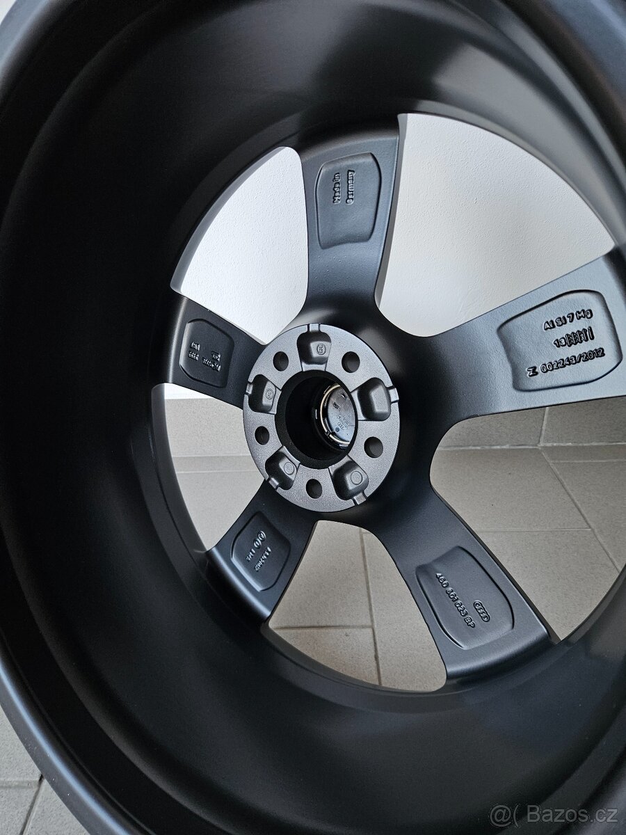 Orig. Audi Rotor 20" - Satin Black. - 5