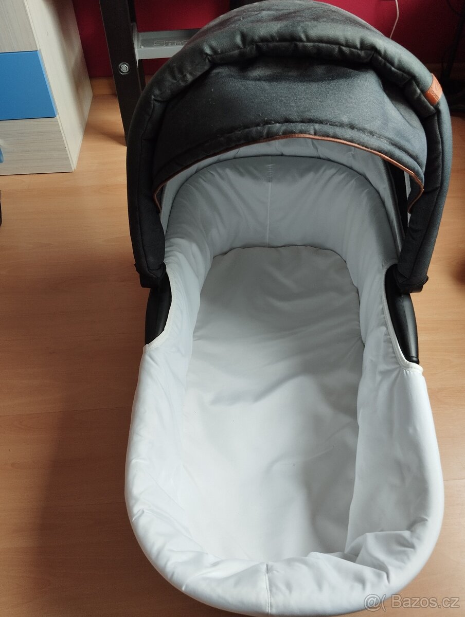 Kočárek Tudore - 5