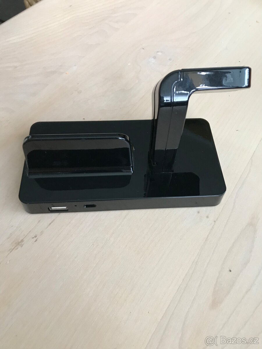 STOJÁNEK NA IPHON A WATCH - 5
