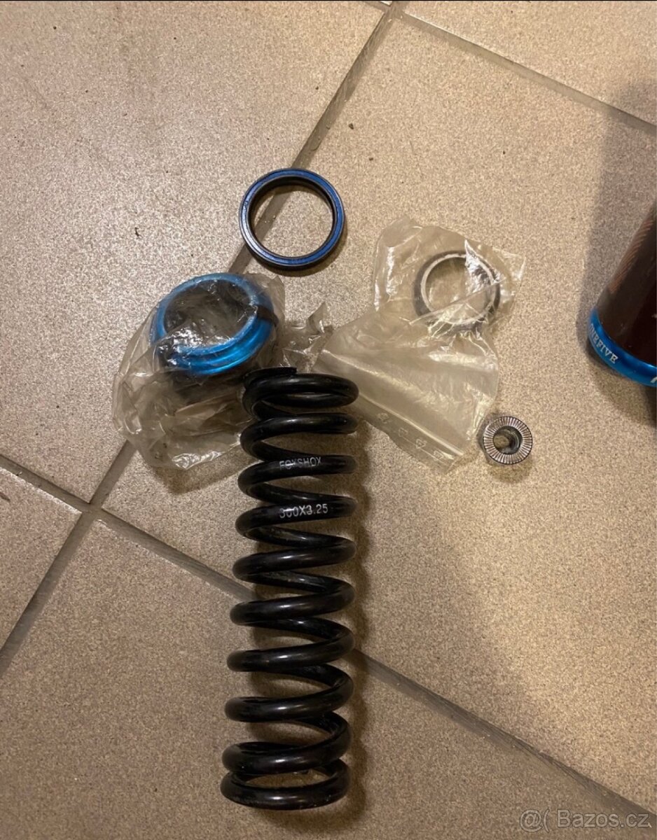 Downhill rám Mongoose Bootr vel.M + hlávko + pružina - 5