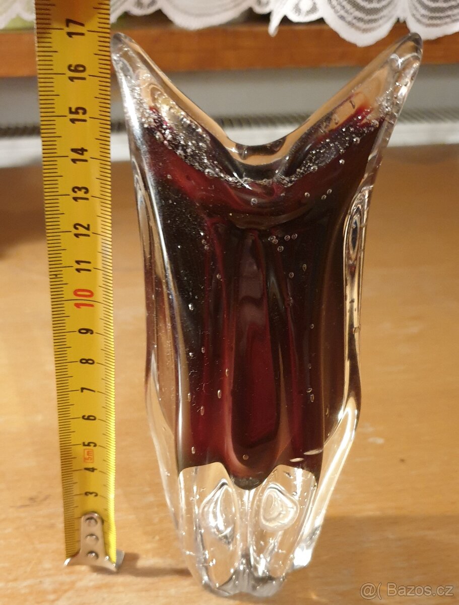 hutní sklo J. Hospodka 17cm, sklárna Chřibská-váza - 5