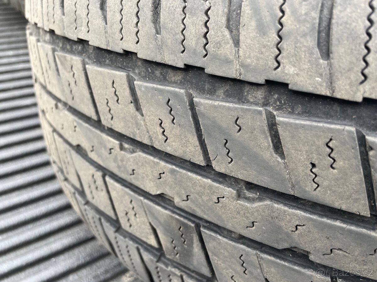 Dodge Ram 1500 4 gen - 5