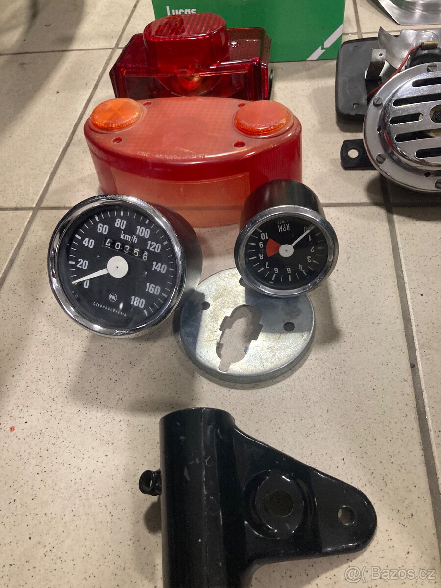 CZ Enduro 175,250 - 5