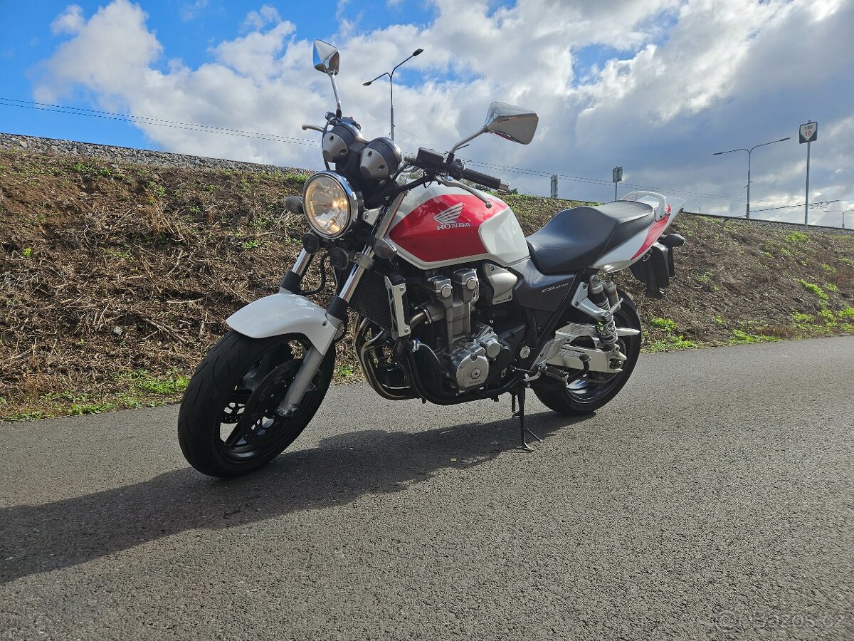 Honda CB 1300 - 5