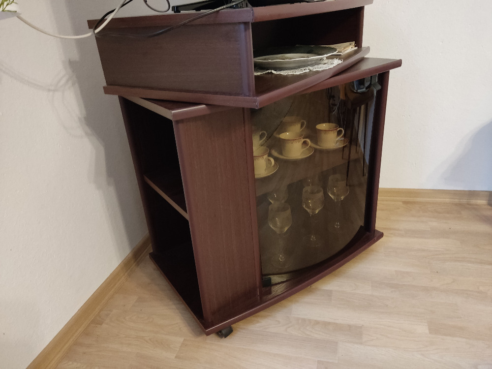 Televizní stolek (skříňka) - 5