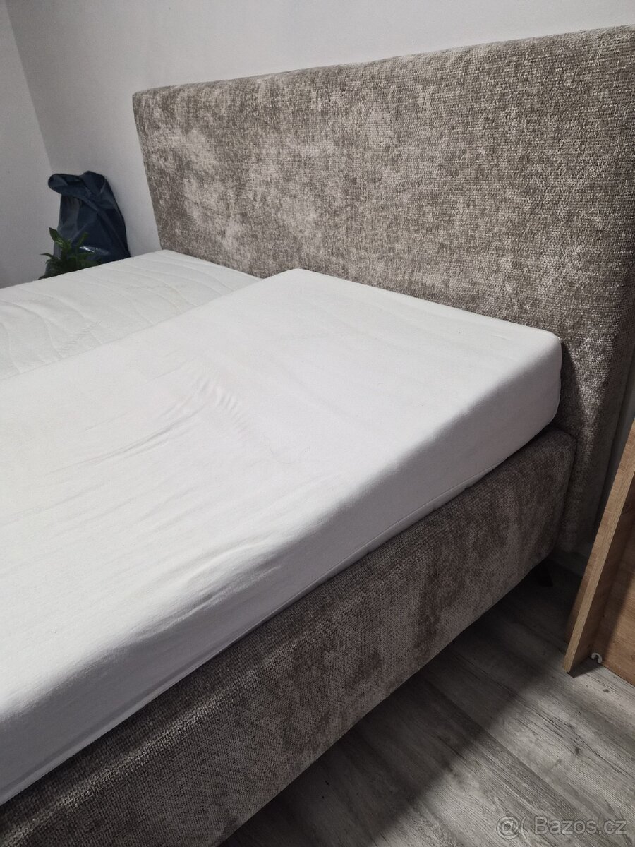 Manželská postel - 5