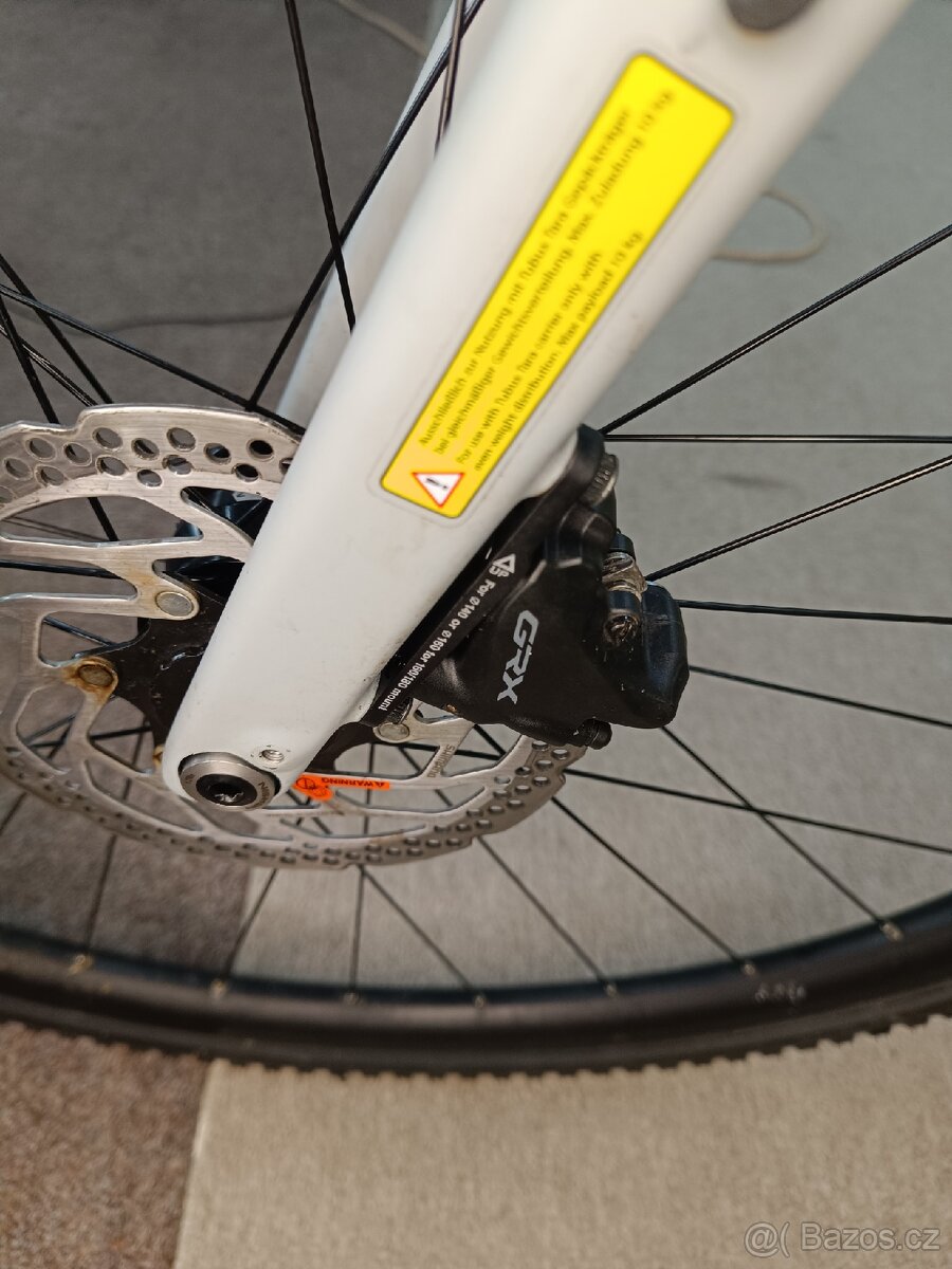 Prodám gravel kolo CUBE - 5