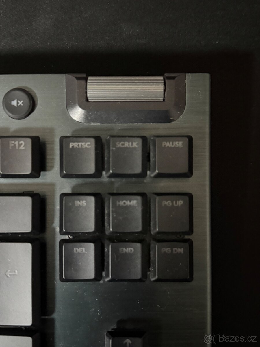 Logitech G915 x lightspeed TKL – bezdrátová mechanická kláve - 5