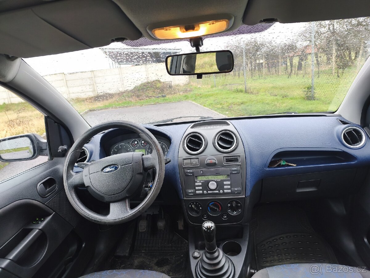Ford fiesta 1.3 nová STK - 5