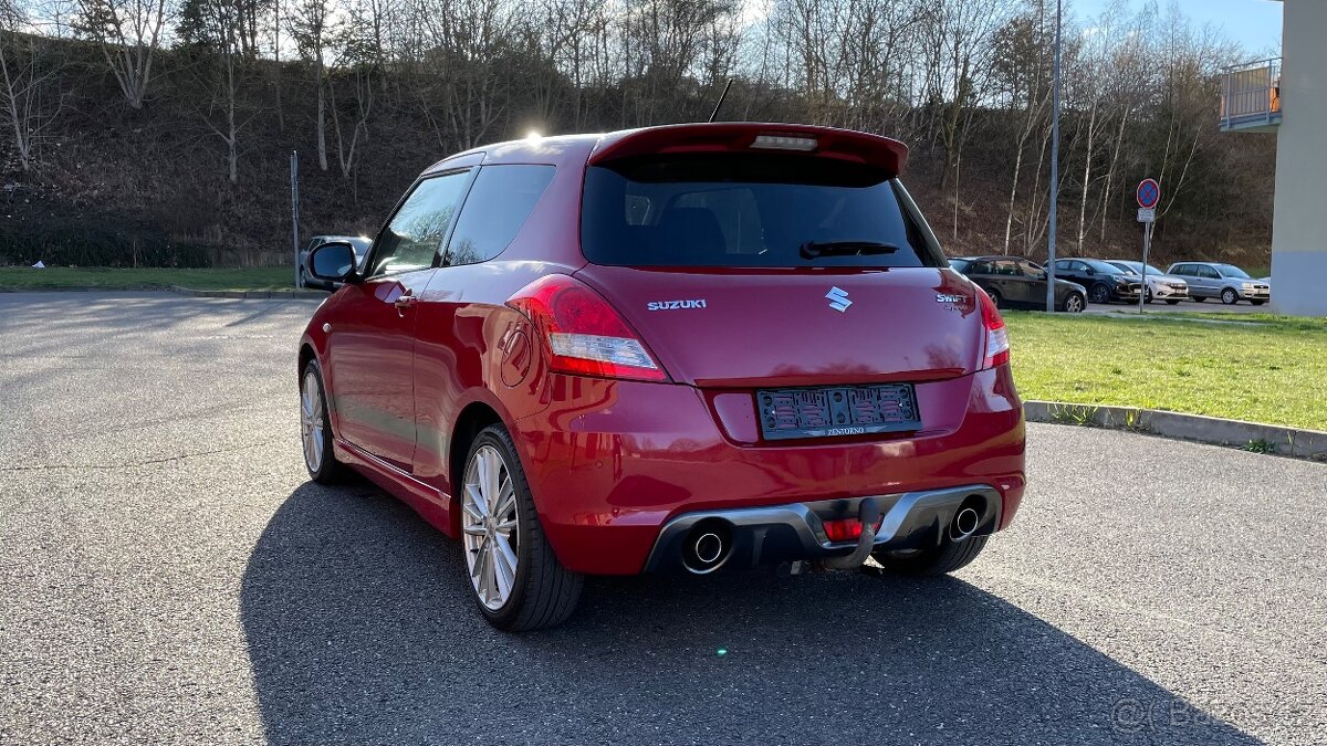 SUZUKI SWIFT 1.6i SPORT - 5