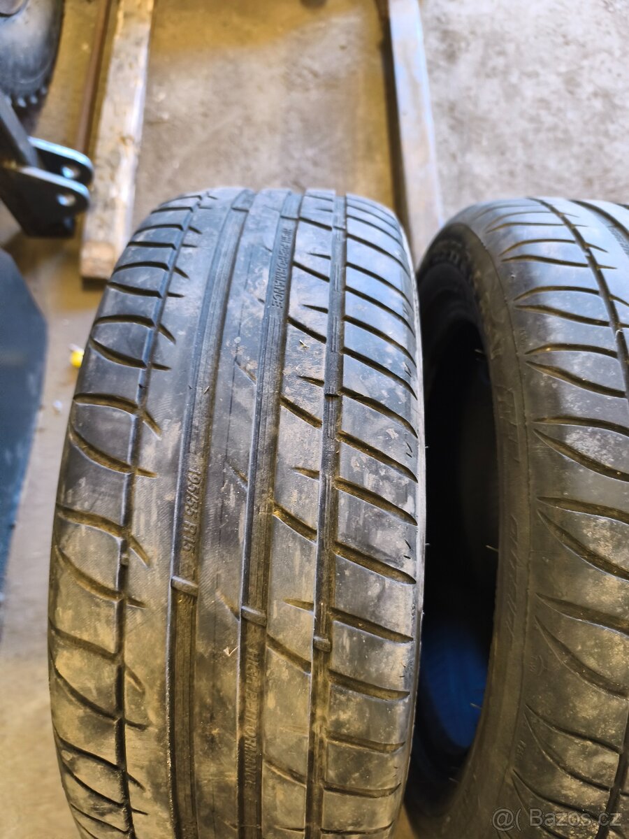 Pneu 195/55 R15 - 5