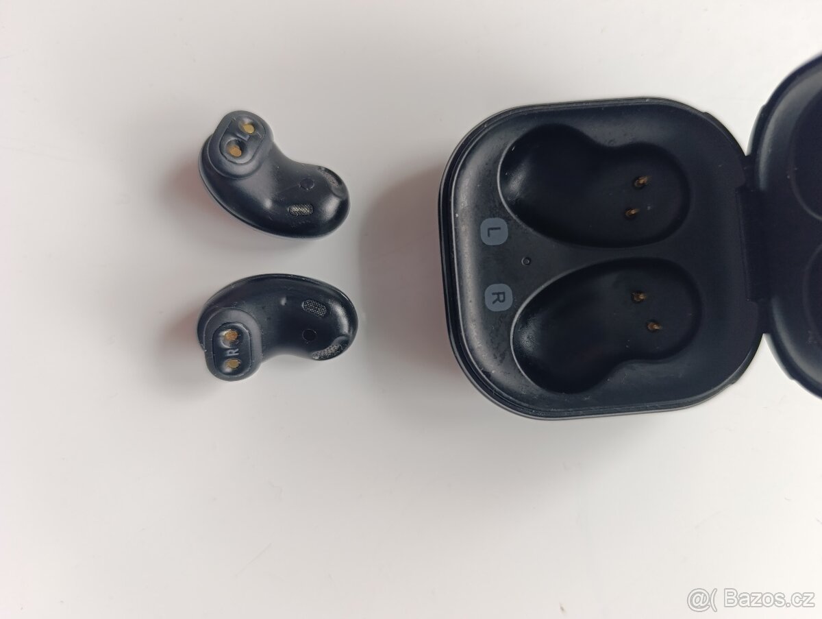 Samsung buds live - 5