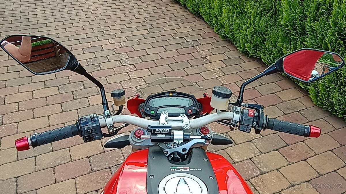 DUCATI MONSTER 1100 EVO - 5