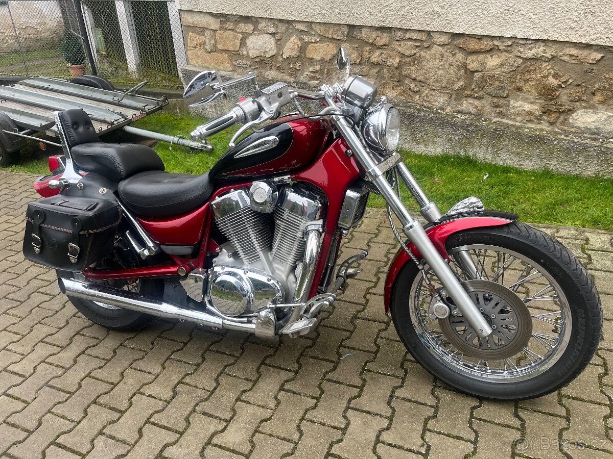 Suzuki VS 1400 Intruder - 5