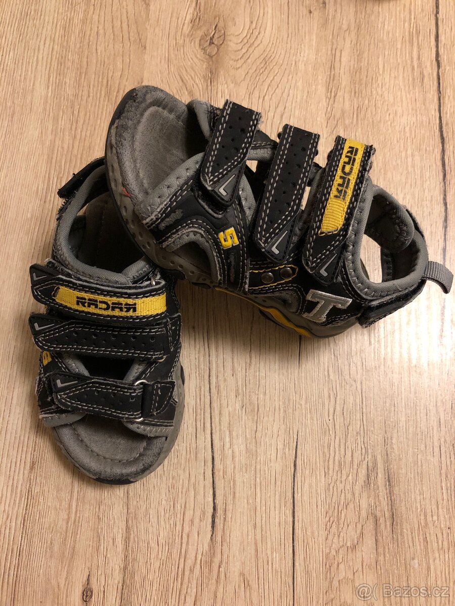 Pantofle 24 sandály 25 ponožky 23-26,NIKE botasky - 5