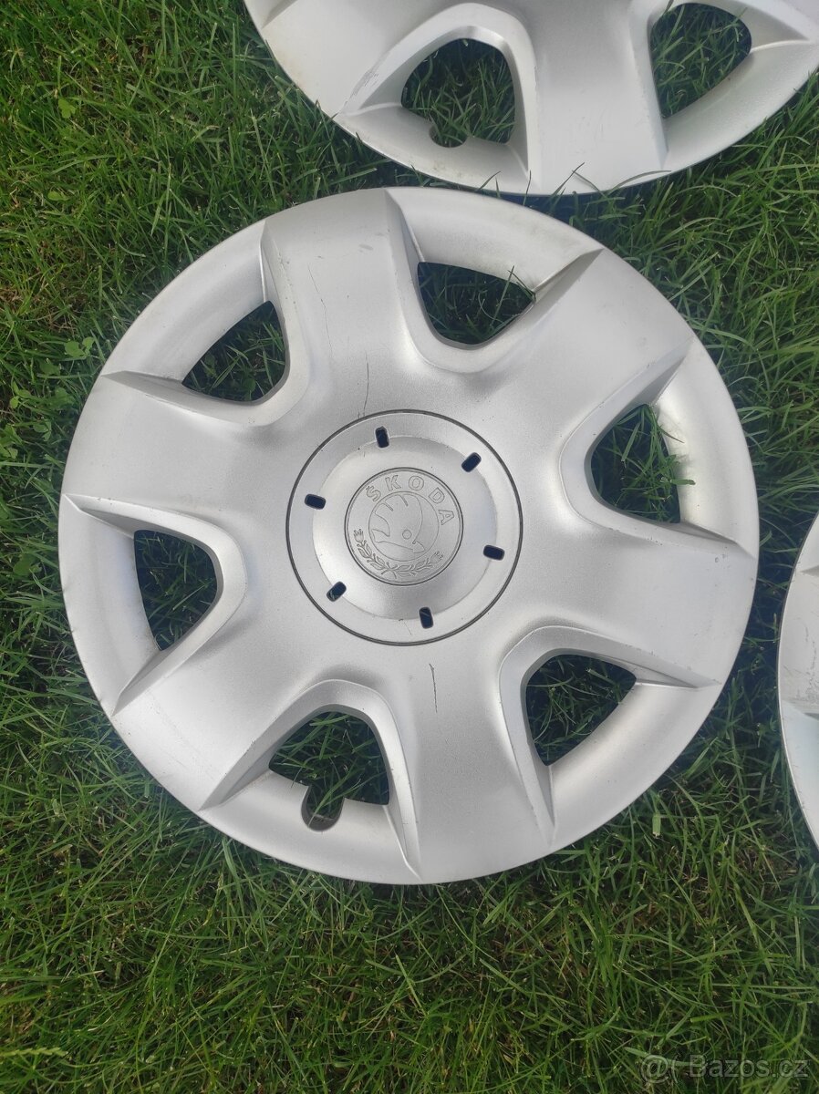 Sada 4 kusů poklic Škoda (15") - 5