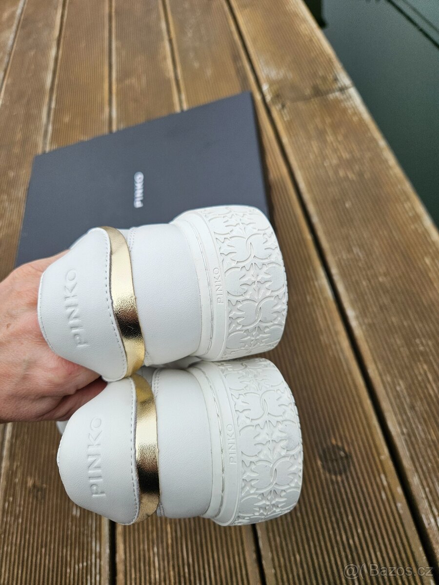 Pinko sneakers ve.40 kožené - 5