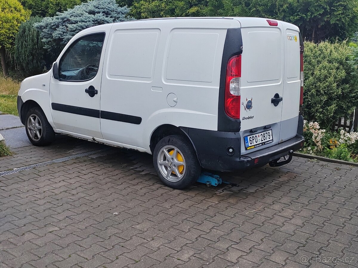 Fiat doblo cargo 1.6cng - 5