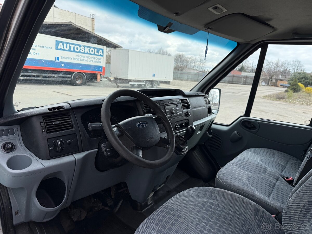 Ford transit - 5