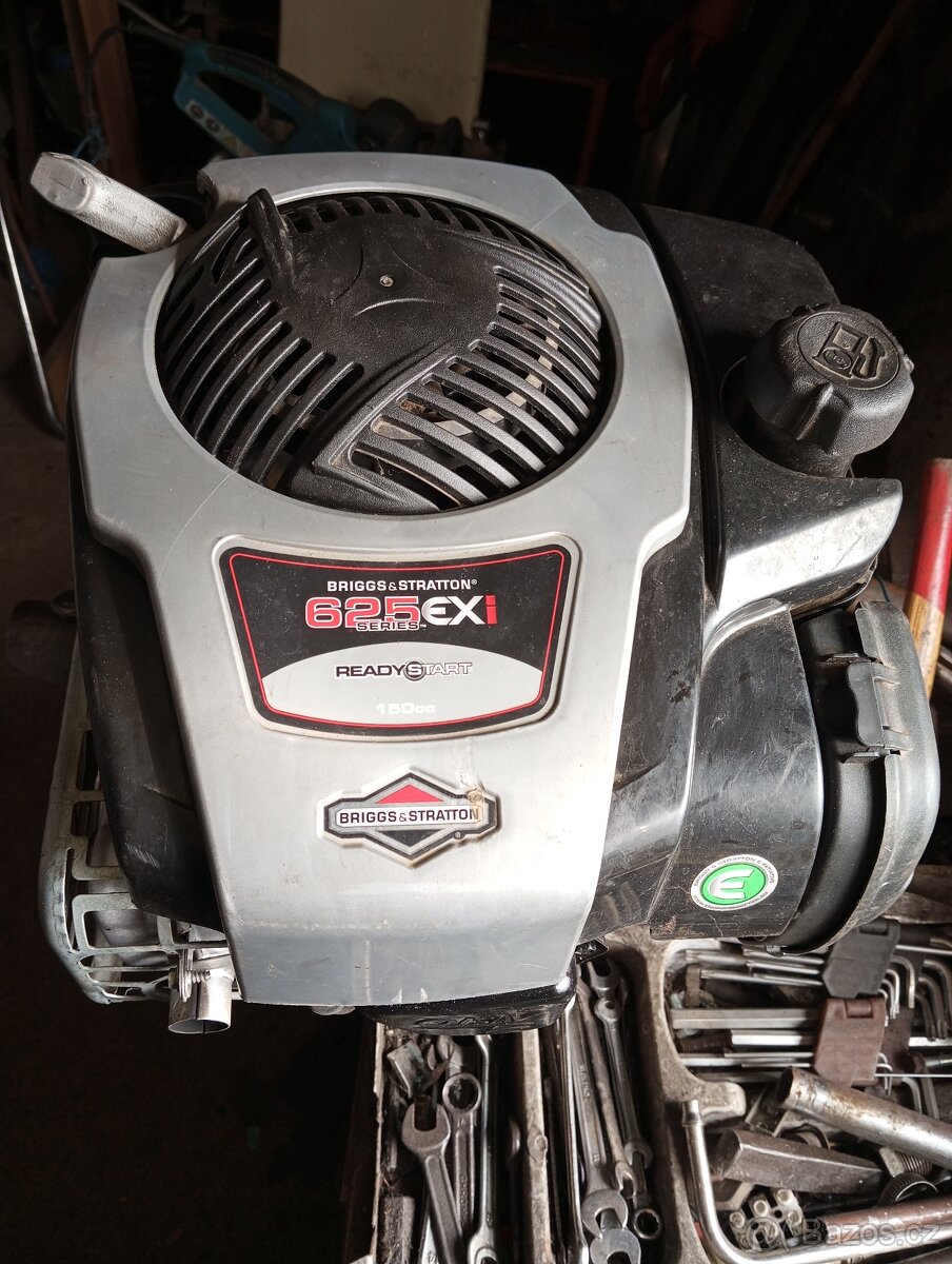 Motor do sekačky - 5
