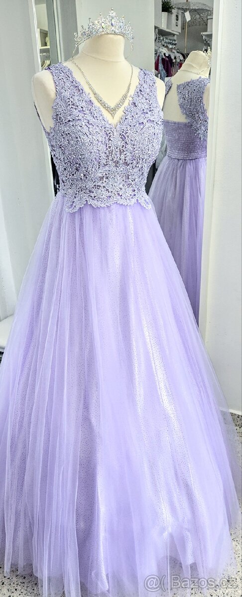 NOVÉ TŘPYTIVÉ plesové šaty KRAJKOVÉ - 5