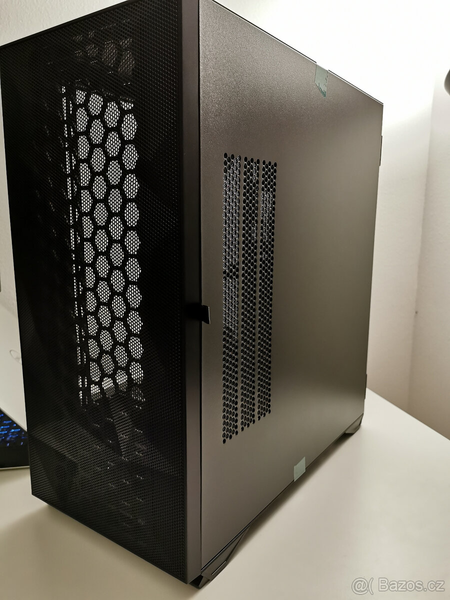 Nová PC skříň CZC.Gaming Lantern bez ventilátoru, záruka - 5