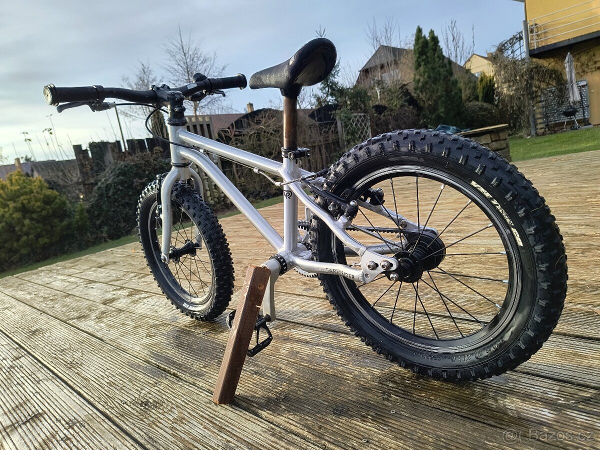 Early Rider Seeker 16 - 5