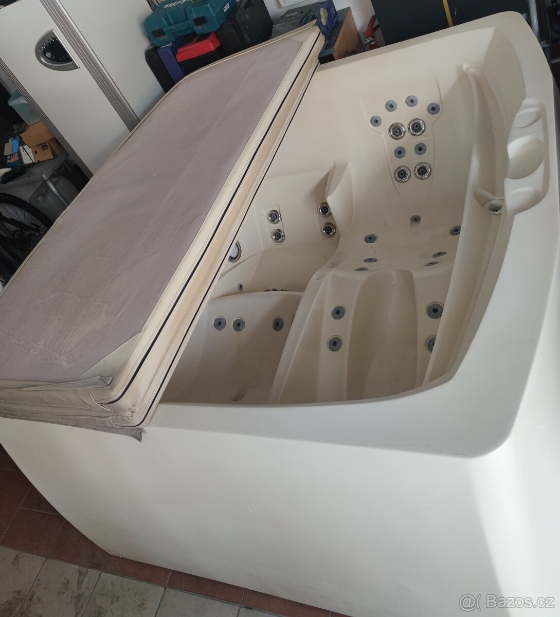 Vířivka Caretta - nefunkční topení - 5