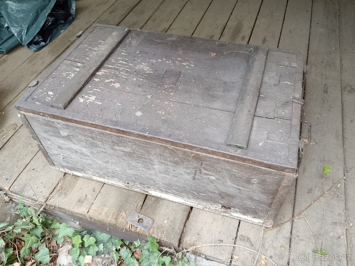 Dřevěná vojenská bedna - 5