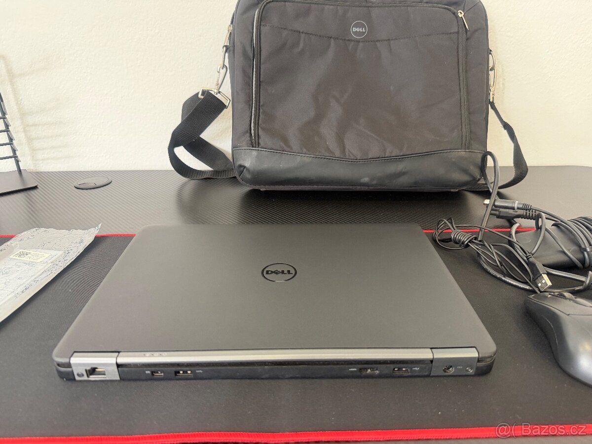 Dell Latitude 7450 - Core i5 / SSD / 14” FHD IPS - 5