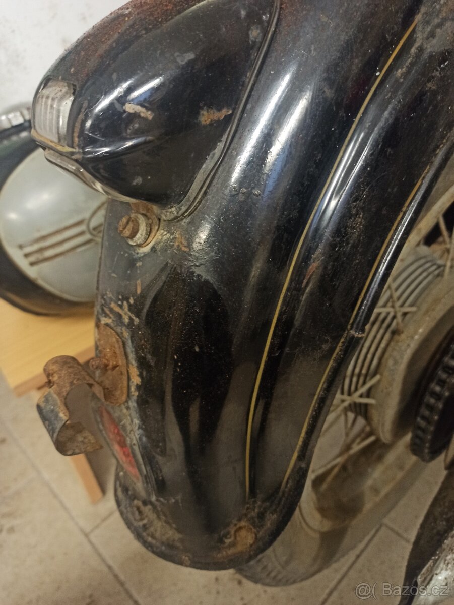 Jawa 250/353 kývačka - 5