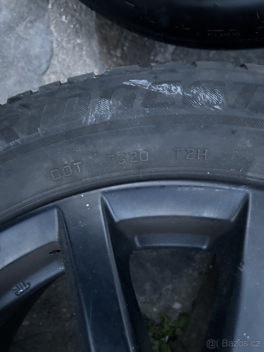 Bridgestone Blizzak LM005 - 5